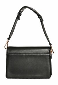 Crna kožna torba elegantnog dizajna s podesivim remenom i zlatnim detaljima. Ima prednji džep i glatku teksturu.