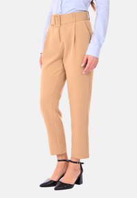 Ciabalù CINTURA - Pantaloni - cammello