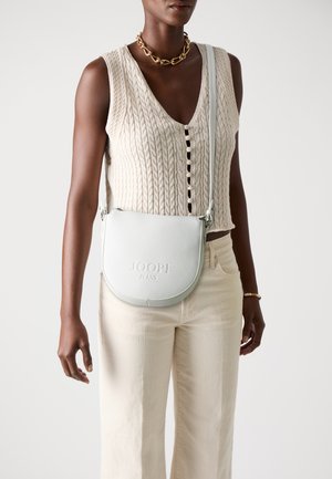 LETTERA STELLA - Cross body bag - white