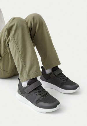Sprandi, - Sneakersy niskie