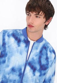 Mo Bomber jakna - blue multicolor