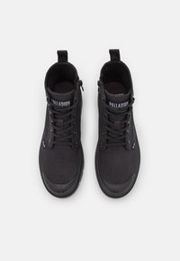 Palladium Kotníková obuv - black