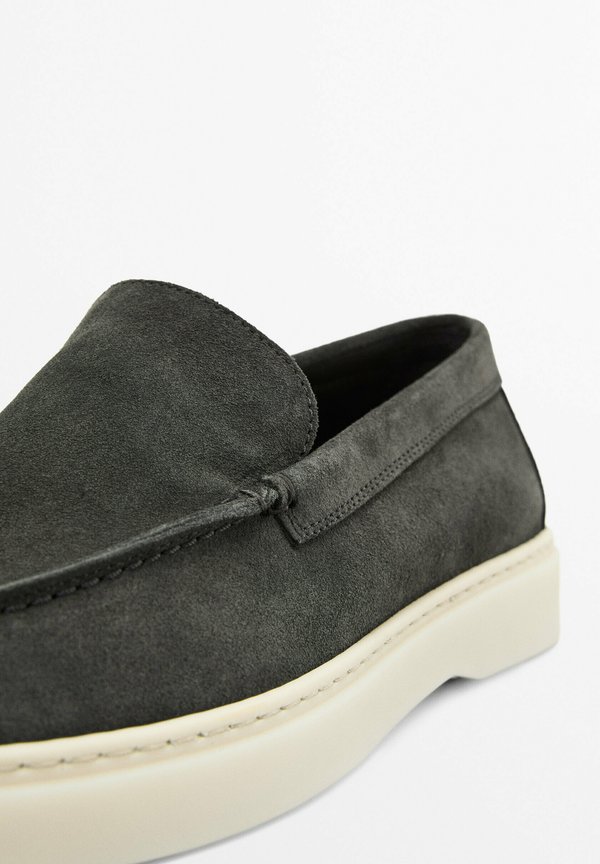 SPLIT WITH MOC TOE - Slip-ons - taupe4