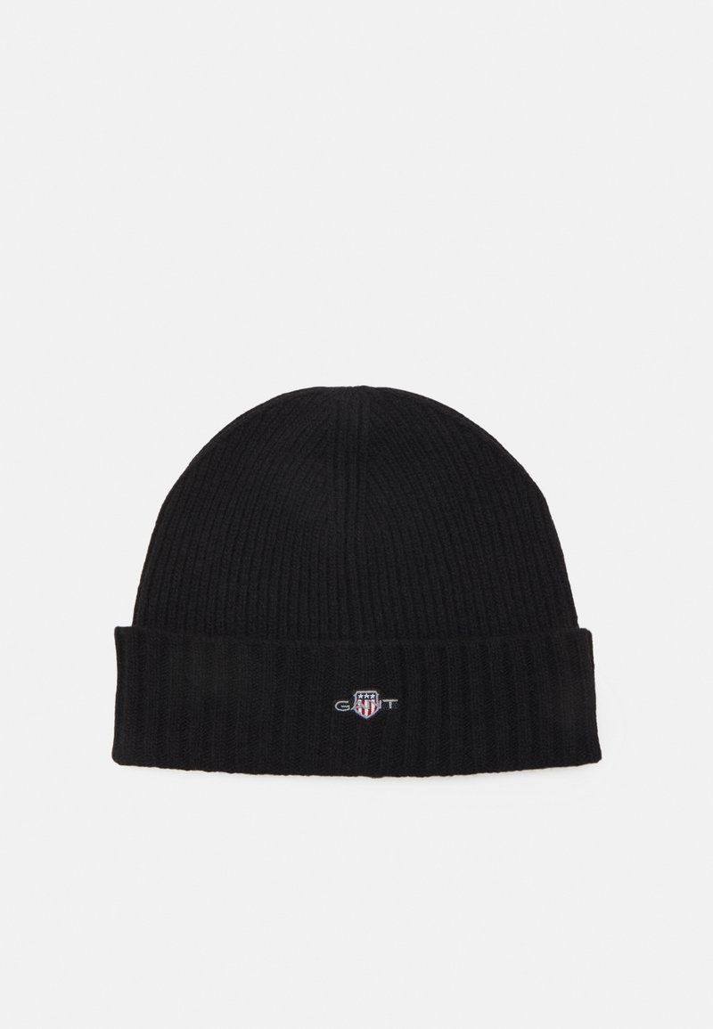 Zwarte gebreide beanie met een omgeslagen rand, voorzien van een klein geborduurd logo aan de voorkant. Ribbelstructuur over het hele oppervlak.