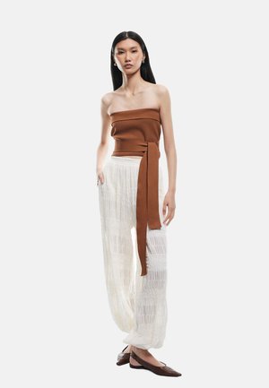 Linne - brown