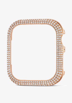 Cassa dell'orologio in oro rosa dalla forma quadrata, decorata con cristalli trasparenti lungo il bordo, creando un contorno texturizzato e scintillante.