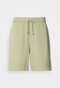 Unselected, open green