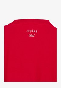 Δεν επιλέχθηκε, gym red black