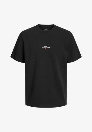 Juoda medvilninė marškinėlių su laisvu kirpimu, su apvalia iškirpte ir mažu baltu spausdintu logotipu ant krūtinės. Trumpomis rankovėmis.