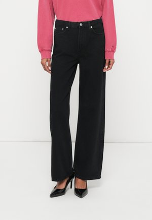 SHELLY  - Široke nogavice - black rinse