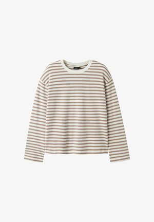 Beige og hvid langærmet trøje med horisontale striber og rund halsudskæring, vist fladt mod en hvid baggrund.