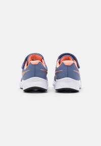 Nike Performance Zapatillas running asfalto - purple