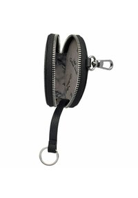 Pochette à pièces ronde en cuir noir avec fermeture éclair argentée, sangle en cuir et porte-clés. L'intérieur présente un linéaire à motifs gris.