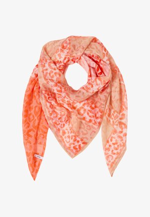 Leichter quadratischer Schal mit Korallen- und Pfirsichfarbenem Leopardenmuster, gefaltet, um den weichen Stoff und das Markenzeichen an einer Ecke zu zeigen.