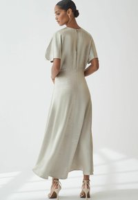 Next RUCHED CRINKLE MIDI- REGULAR FIT - Maxikjoler - silver