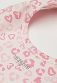 Tezenis Bryndák - rosa rosa stampa macu