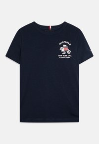 Επιλέχθηκε, dark night navy