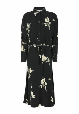 Czarna sukienka w kwiaty z długimi rękawami, zapinana na guziki z przodu, z paskiem w talii. Posiada kremowy wzór kwiatowy i luźny krój.