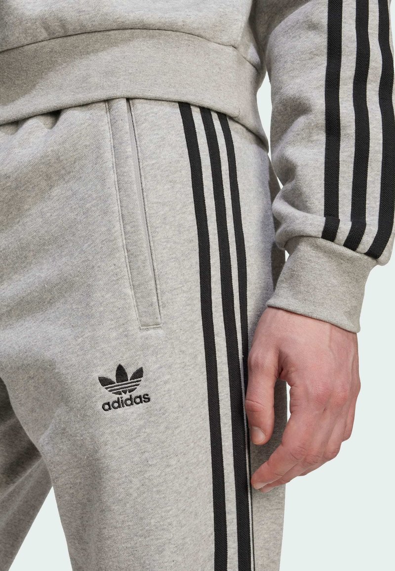 adidas Originals Tracksuit bottoms medium grey heather black