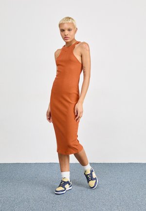 MIDI - Shift dress - burnt sunrise/black