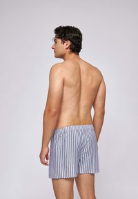 Thumbnail Image 2