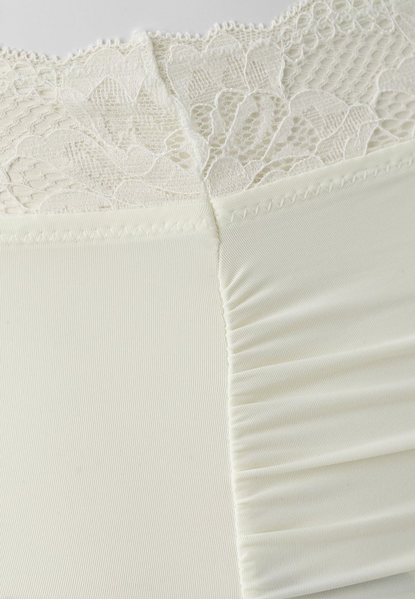 EVERLEIGH 3 PACK - Briefs3