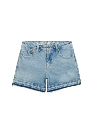 Lysblå denimshorts med frynset kant, fem lommer og en talje med logo. Slidt tekstur hele vejen igennem.