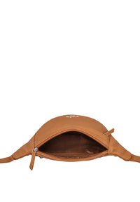 Tasche aus braunem Leder mit abgerundetem Design, Reißverschluss und glatter Textur. Innenfutter; verfügt über eine kleine Seitentasche.