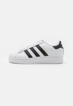adidas superstar white cyber metallic