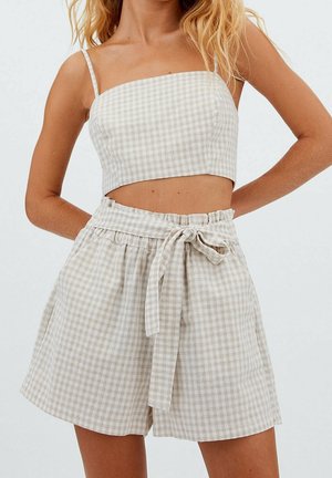 Stradivarius Short - stone