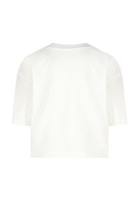 Cropped white t-shirt made of cotton, featuring short sleeves, a crew neckline, and a smooth texture. Plain design with no patterns.