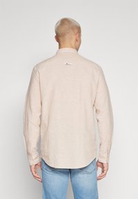 Thumbnail Image 3