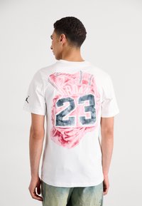 Jordan - CREW - T-shirt imprimé - white Image miniature 1