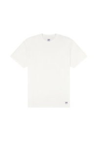 Λευκό βαμβακερό μπλουζάκι με στρογγυλή λαιμόκοψη, κοντά μανίκια και μικρό μπλε λογότυπο στο κάτω μέρος μπροστά. Ομαλή υφή και κλασική εφαρμογή.