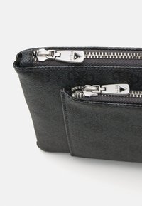 Guess MITO - Borsa porta PC - black