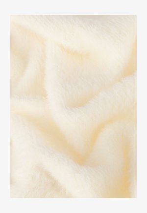 Zachte, pluche stof in een gebroken witte kleur met een fuzzy textuur en subtiele glans, met zachte golvende plooien en zonder patronen of accenten.