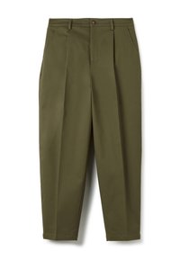 Pantalons vert olive avec une coupe droite, deux poches avant et une fermeture à bouton. Le tissu a une texture lisse et une légère brillance.