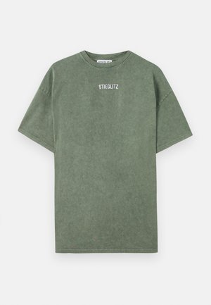 WORN OUT - Basic T-shirt - green