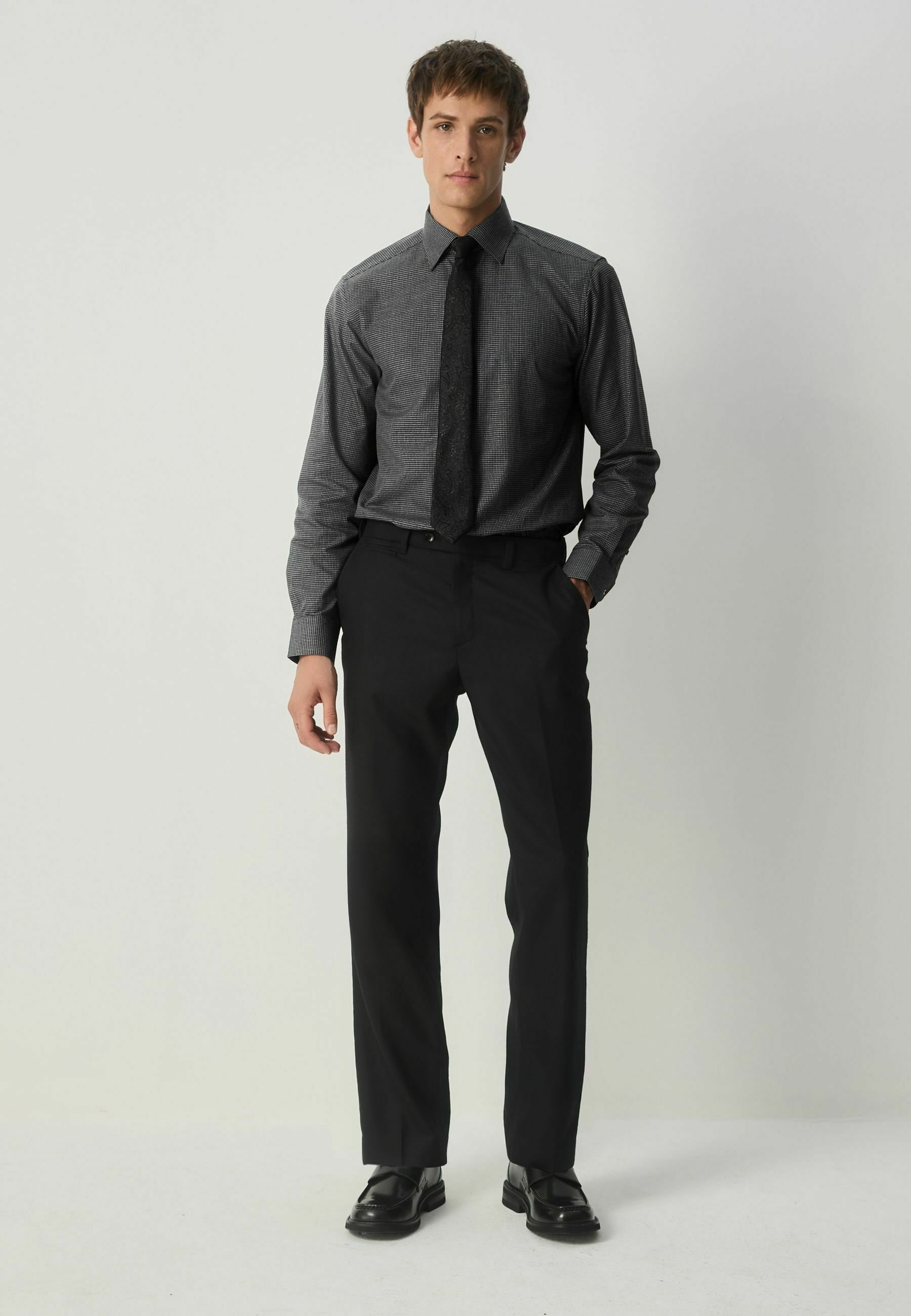 grey shirt black tie