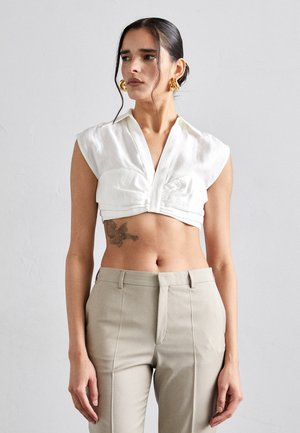 JANETTE - Bluse - off white