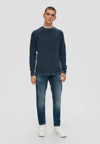QS MET GARMENT WASH - Trui - tiefblau