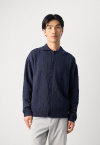 Scotch & Soda OPEN WORK LONG SLEEVE - Gilet - sky captain