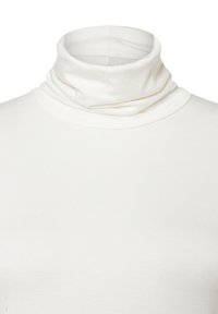 Weißes Rollkragenoberteil aus weichem, dehnbarem Stoff. Figurbetontes Design mit einem gerollten Kragen und glatter Textur, ideal zum Schichten.