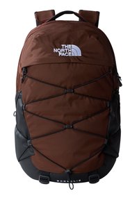 Unselected, dark oak tnf black