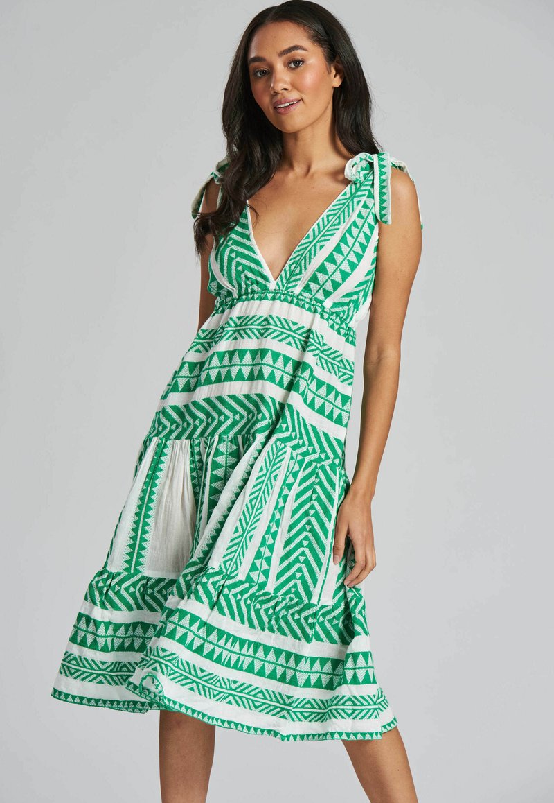 South Beach APPLE JACQUARD - Freizeitkleid - green