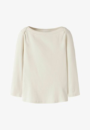 Top a maniche lunghe color crema, a coste, con scollo ampio a barca e orlo dritto, mostrato da dietro su sfondo bianco.