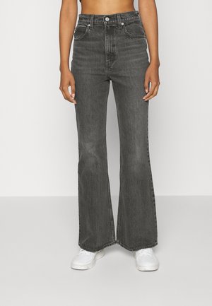 Flared Jeans - black denim
