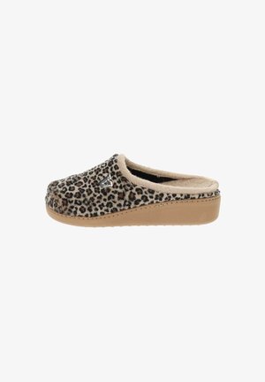 Slipper in stampa leopardata con parte superiore in tessuto morbido e fodera beige, dotata di suola imbottita e tacco leggermente sollevato.