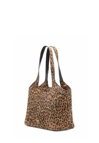 Torba tote w panterkę wykonana z miękkiego materiału z kontrastującymi czarnymi skórzanymi uchwytami; prostokątny kształt, przestronna, o gładkiej fakturze.