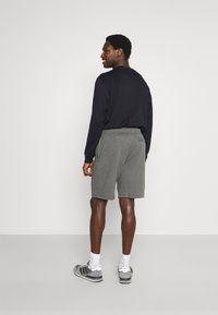 Lacoste Pantaloni sportivi - pitch chine